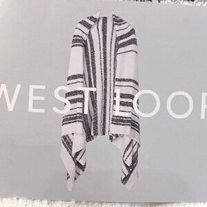Cozy Wrap One Size New With Tags Black and White NWT Super Soft